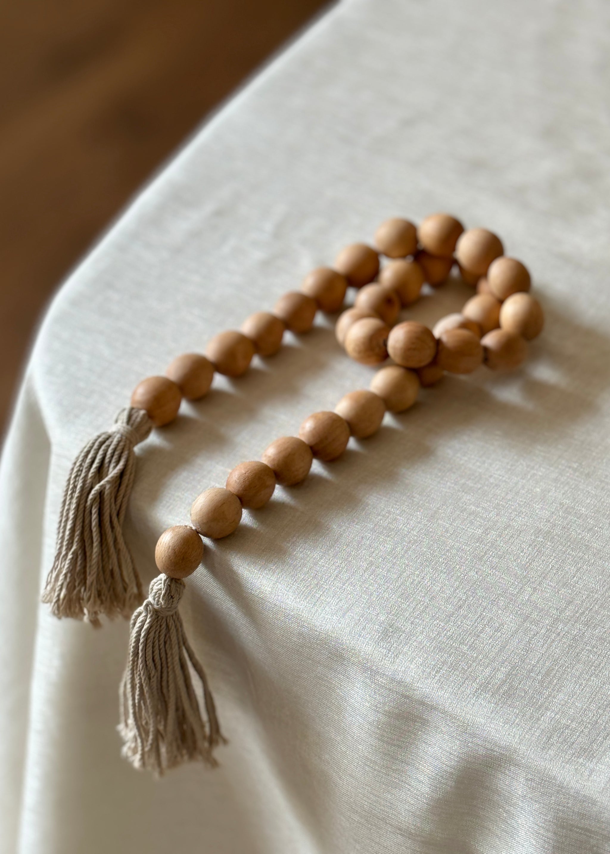 Wooden beads Garland – Tashhome